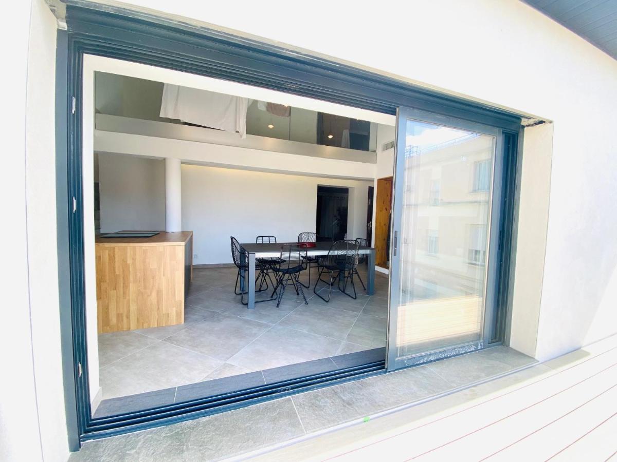 Ferienwohnung Duplex 120M2 Terrasse Vue Sur Nîmes Exterior foto