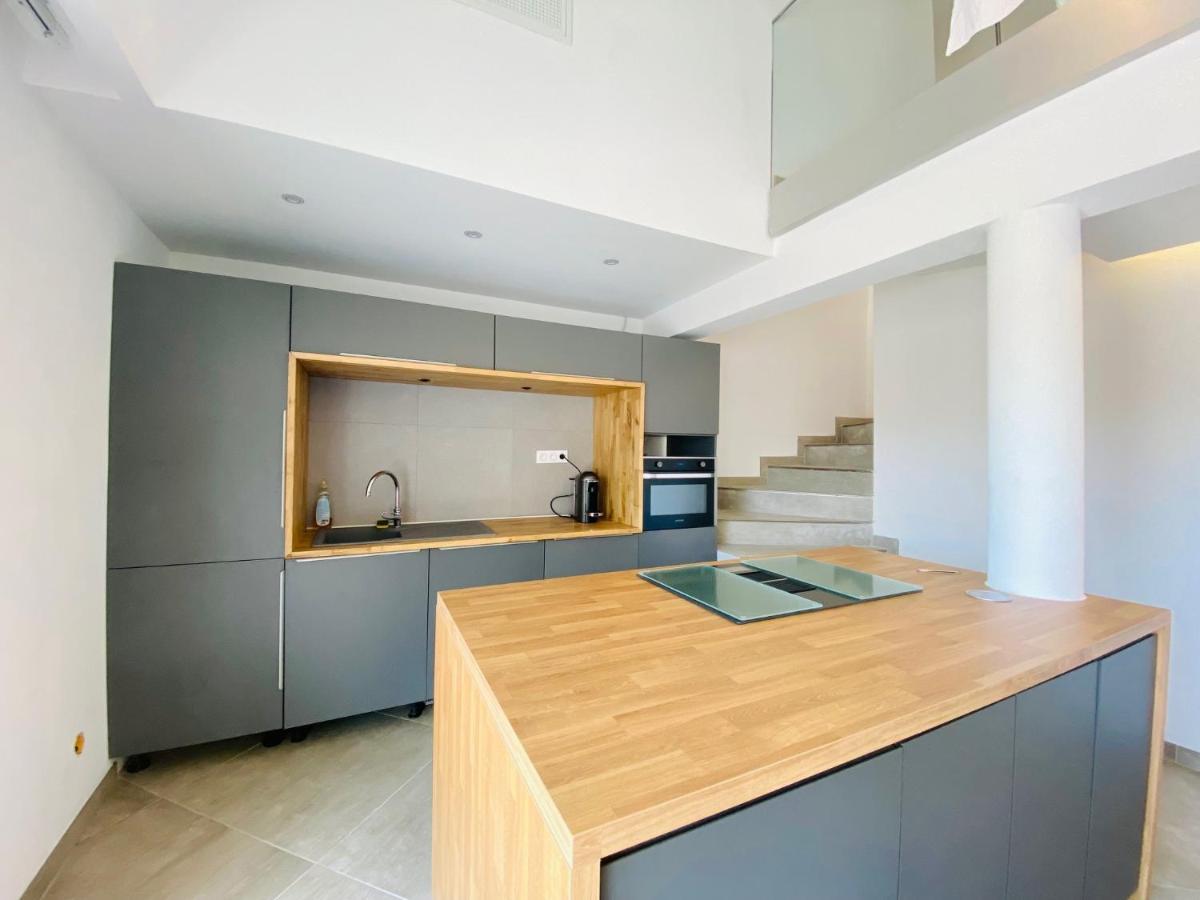 Ferienwohnung Duplex 120M2 Terrasse Vue Sur Nîmes Exterior foto